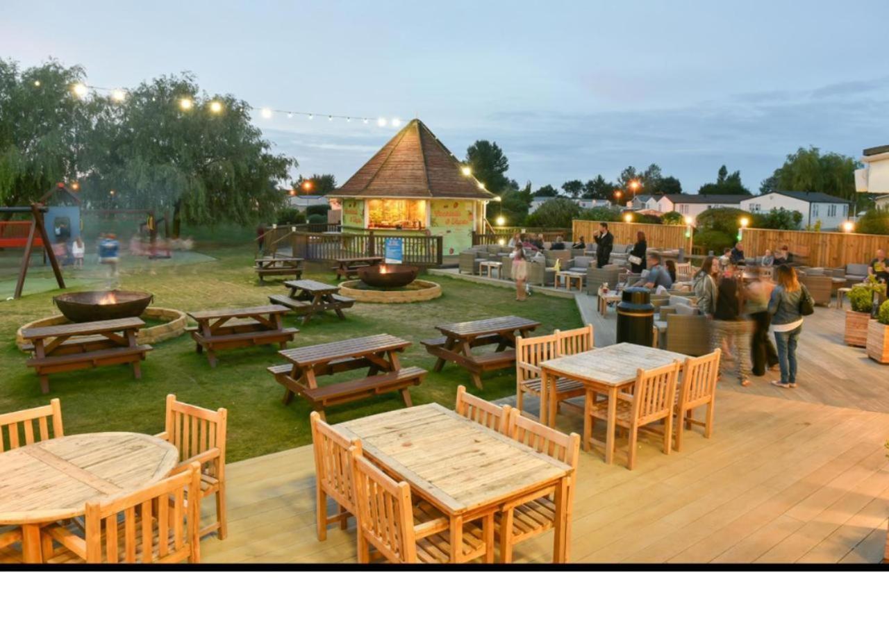 Private Rented Caravan Situated At Southview Holiday Park Winthorpe  Εξωτερικό φωτογραφία