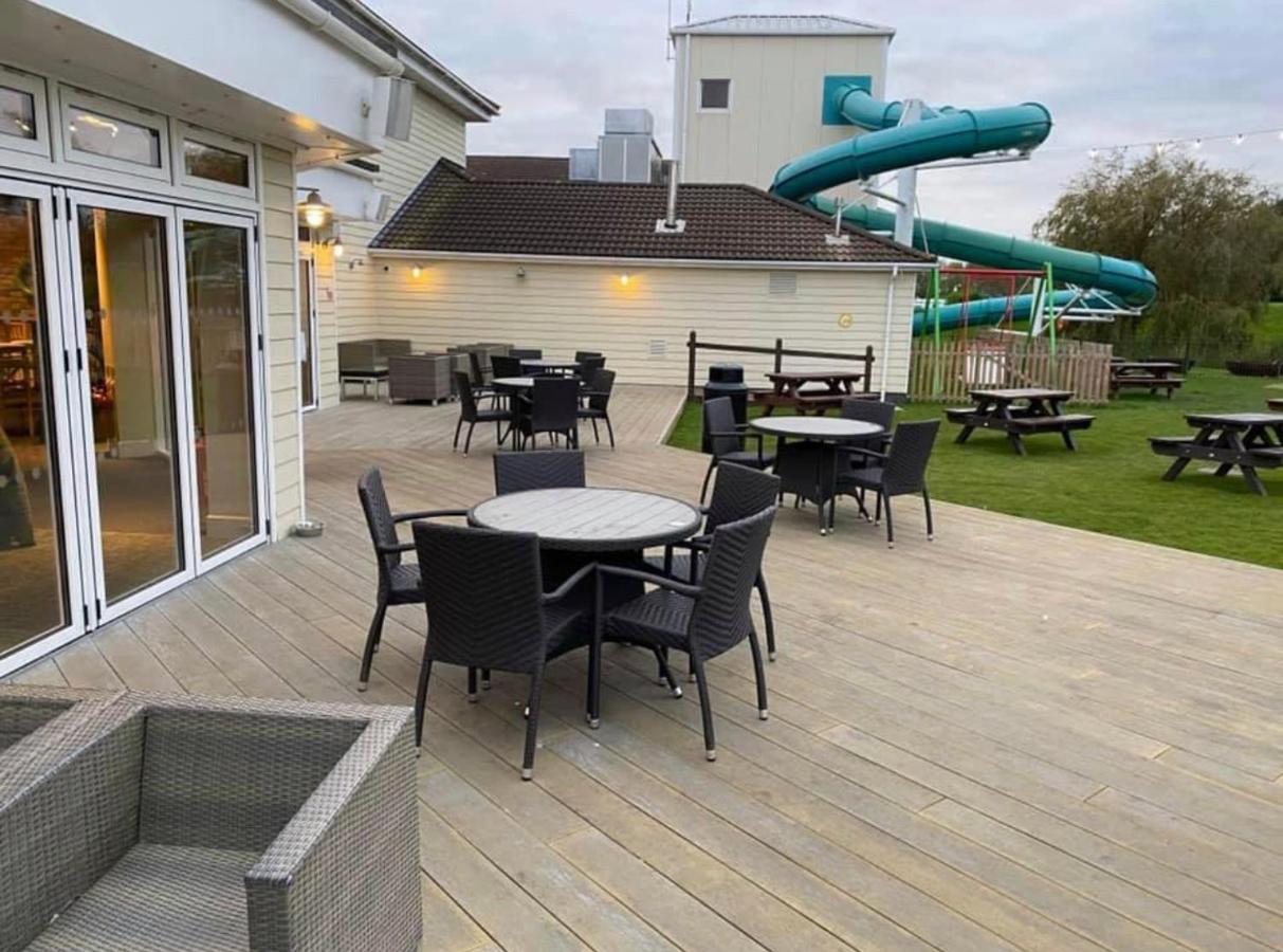 Private Rented Caravan Situated At Southview Holiday Park Winthorpe  Εξωτερικό φωτογραφία